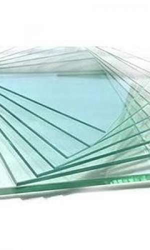 Envidraçamento de sacada vidro temperado ou laminado