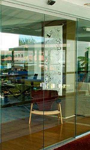 Portas e janelas de vidro temperado Portas e janelas de vidro temperado